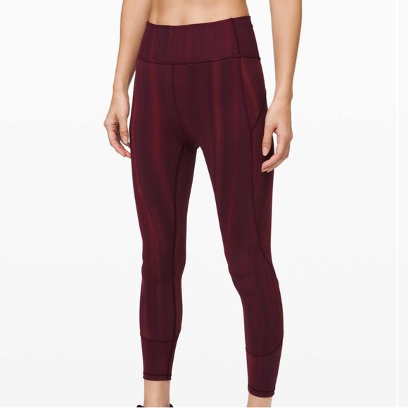 lululemon athletica Pants - LIKE NEW! Lululemon In Movement Tight 25" *Everlux
Linear Spray Dye White Garnet